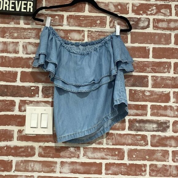 A3 Women's Chelsea28 Tencel Chambray Asymmetrical One Shoulder Ruffled Crop Top - Picture 8 of 8